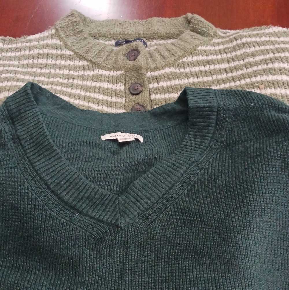 American Eagle Sweaters